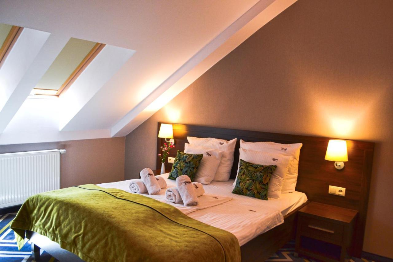 Hotel & Browar Slociak 오폴레 외부 사진