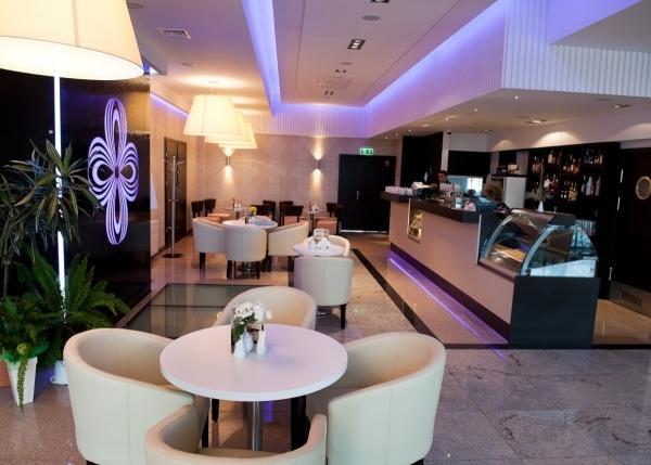Hotel & Browar Slociak 오폴레 외부 사진
